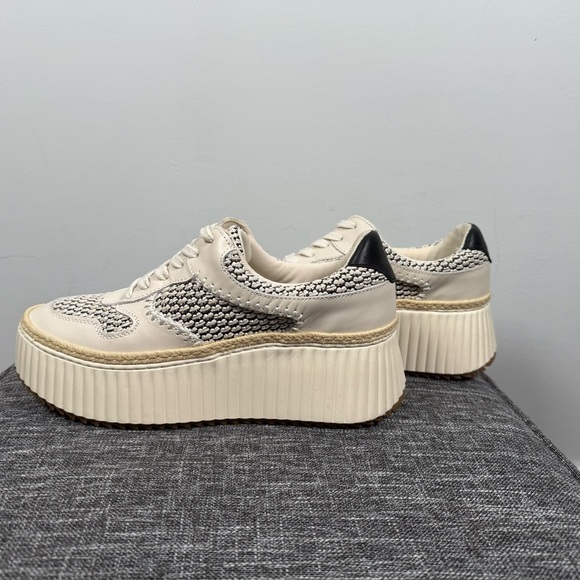 Dolce Vita Dandi Platform Sneakers, Size 8.5, Never Worn Outside! - Picture 3 of 16